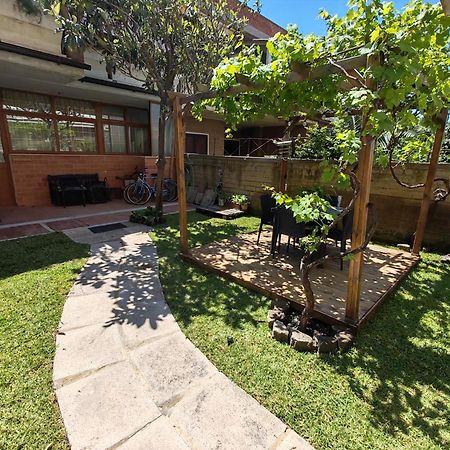 Ostia Home Bagian luar foto